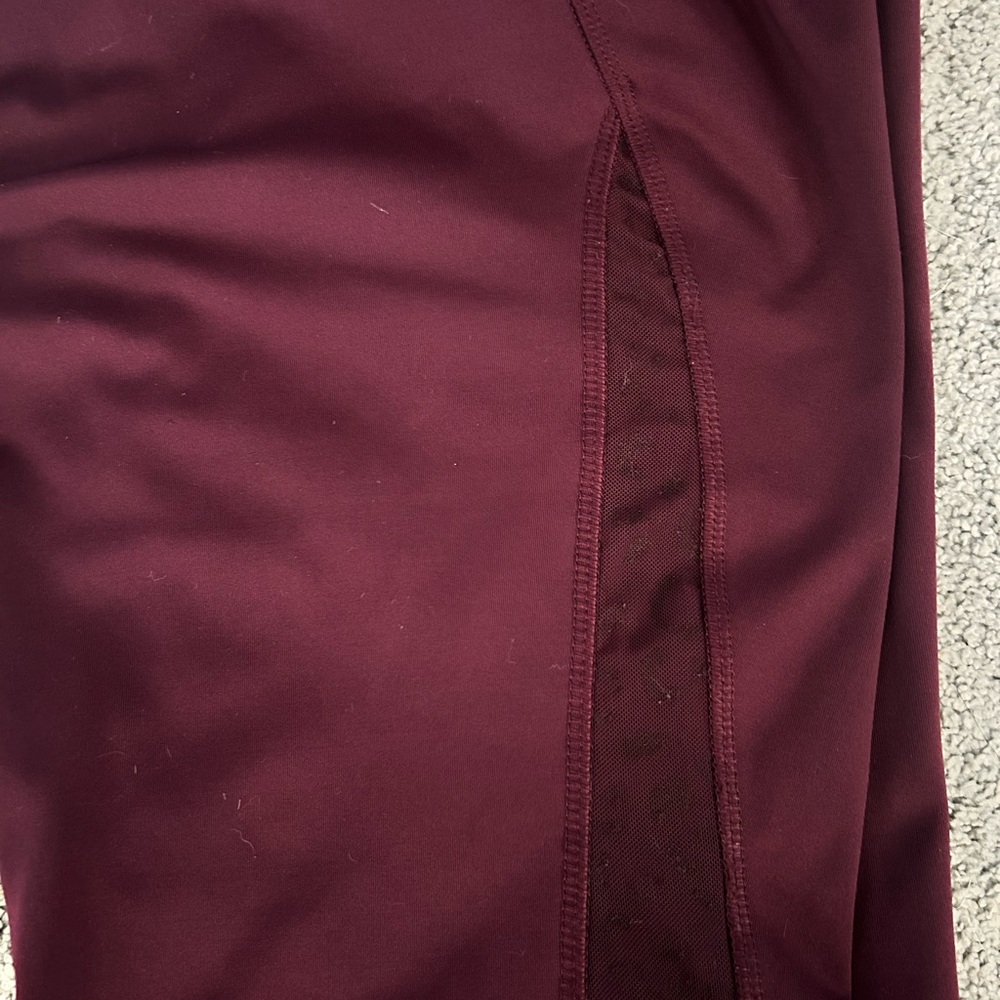 Avia Burgundy Leggings - Picture 3 of 3